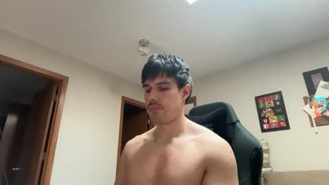 Lucas online show from April 8, 2026, 6:30 pm