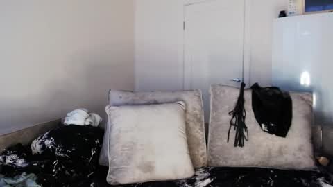 Snapshot of infinity_of_love chatting on February 22, 2025, 2:08 pm Jeremy online show from February 22, 2025, 2:08 pm