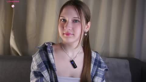 KATALINA online show from April 21, 2026, 11:27 am