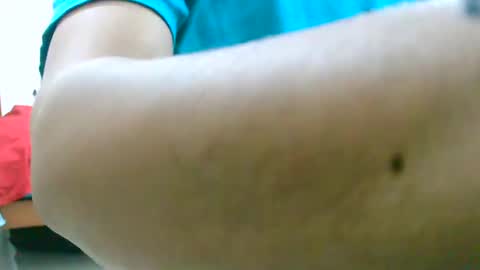 Inglorious Hairy Uncut online show from December 15, 2024, 10:26 pm