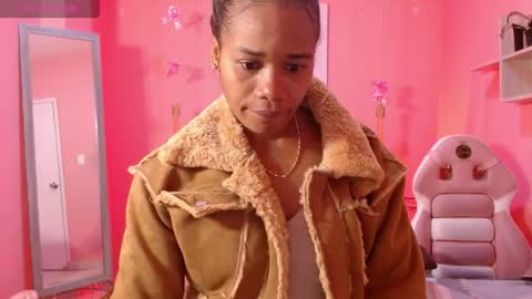 ingrid03_taffur online show from April 19, 2026, 11:09 am