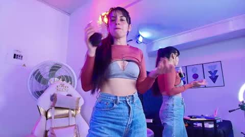 Ingrid online show from November 22, 2025, 8:08 pm