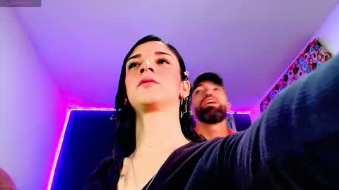 Ingrid Zese online show from April 20, 2026, 4:04 am