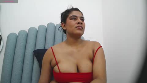 Iniya online show from February 20, 2025, 8:36 pm