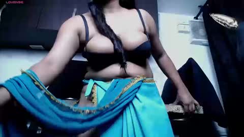 Iniya online show from September 9, 2025, 8:41 pm