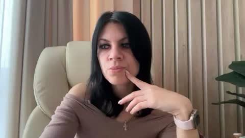 InjaAtHome online show from November 5, 2025, 7:08 am