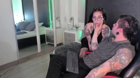 inkedsinners_ online show from May 15, 2026, 3:57 am
