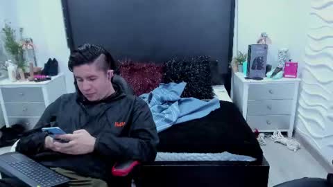 inkedsinners_ online show from June 20, 2026, 12:08 pm
