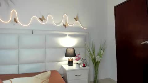 innavolkova online show from March 16, 2026, 12:09 pm