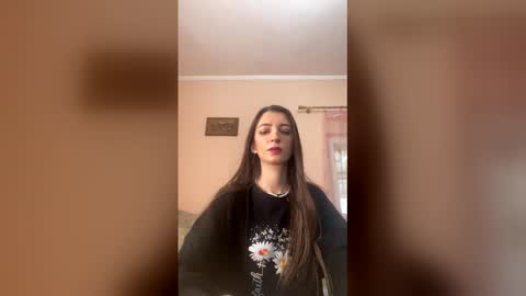 inocent_rossy13 online show from February 11, 2026, 10:20 am