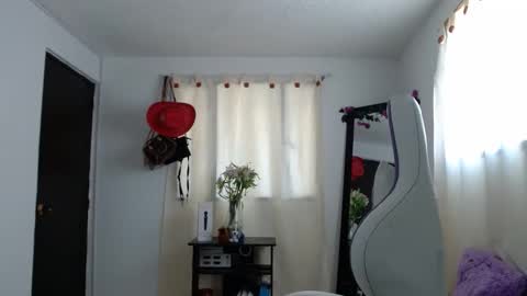 Celeste online show from December 12, 2024, 12:33 pm