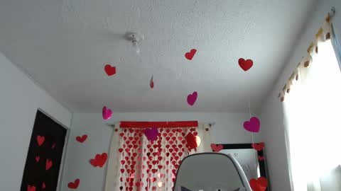 Celeste online show from February 14, 2025, 4:09 pm