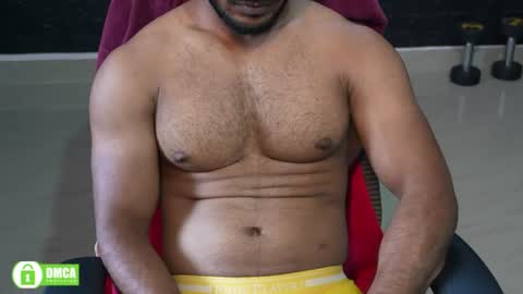 Snapshot of insanestud_miles chatting on June 16, 2026, 5:32 am Miles online show from June 16, 2026, 5:32 am