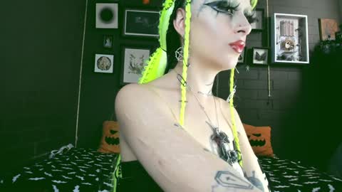   SANIA  online show from January 17, 2025, 7:49 pm