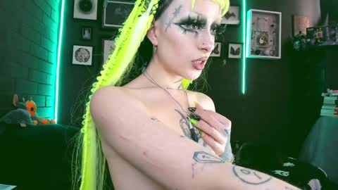   SANIA  online show from January 24, 2025, 6:46 pm