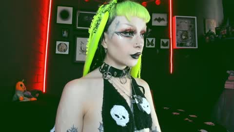   SANIA  online show from February 4, 2025, 4:50 pm