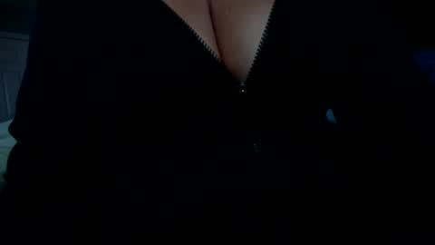 InsatiableCpl333 online show from January 22, 2025, 1:32 pm