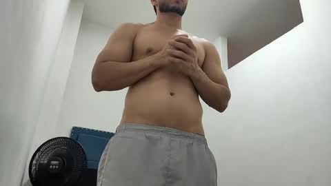 INSTAGRAM  camilodlx online show from November 29, 2025, 2:53 pm