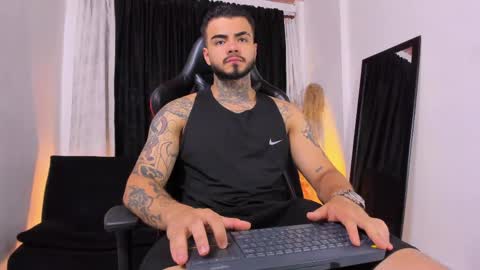 Brayan Chavez online show from April 20, 2026, 1:52 am