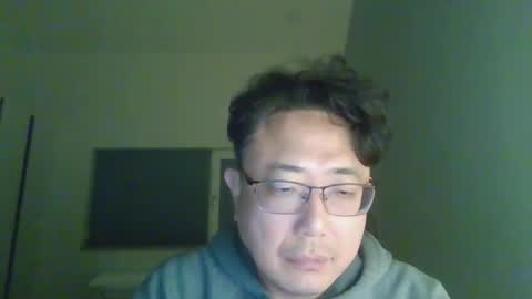 Snapshot of insuclee197641 chatting on December 22, 2025, 2:47 pm insuclee197641 online show from December 22, 2025, 2:47 pm