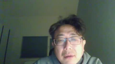 Snapshot of insuclee197641 chatting on January 14, 2026, 12:33 pm insuclee197641 online show from January 14, 2026, 12:33 pm