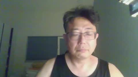 insuclee197641 online show from June 8, 2026, 1:44 pm