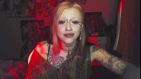 Insunnity666 online show from October 11, 2025, 7:01 pm