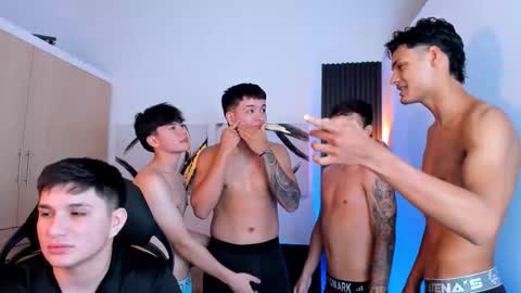 Damian Sam Jack Daniel and James online show from November 5, 2025, 3:12 pm