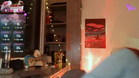 Cassie online show from June 19, 2026, 12:09 pm