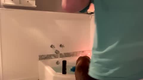 IntoTheWoodsWeGo online show from September 25, 2025, 10:02 pm