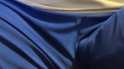 intressiert online show from March 12, 2025, 7:06 pm