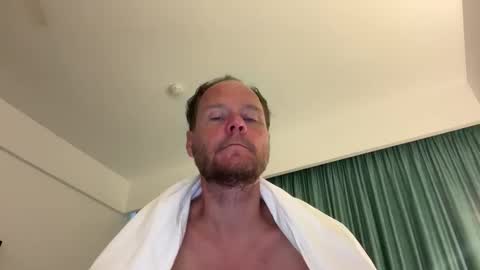 iphoneair online show from March 15, 2026, 8:09 am