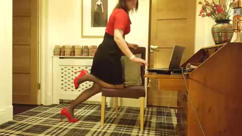 Irena Adler online show from April 21, 2026, 10:45 pm