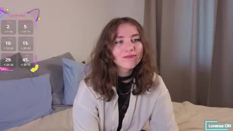 Maxin online show from October 19, 2025, 1:01 pm