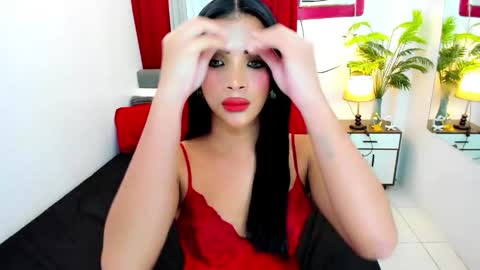 Snapshot of irina_woodshakylishxx chatting on May 27, 2026, 3:25 am IRINAA online show from May 27, 2026, 3:25 am