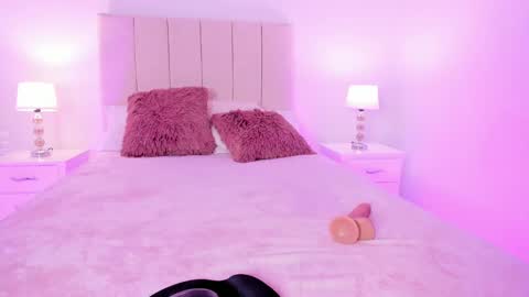 IRINA  online show from December 5, 2024, 4:12 pm