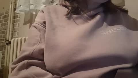 IrinnaK online show from February 18, 2025, 4:26 pm