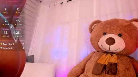 iris_hottt0 online show from April 29, 2026, 1:43 am