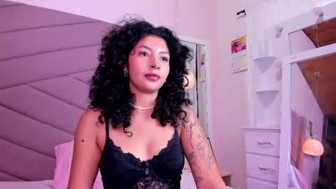 Snapshot of iris_licht chatting on July 7, 2026, 2:32 pm Iris Licht online show from July 7, 2026, 2:32 pm