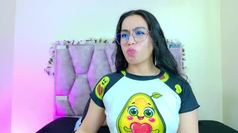 Iris online show from April 21, 2026, 5:39 pm