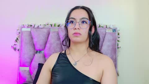 Iris online show from April 22, 2026, 6:09 pm