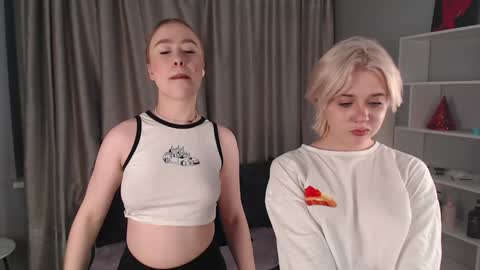 Iris Day Maya night online show from December 1, 2024, 5:02 pm