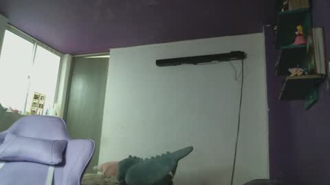 Snapshot of irisbell_ chatting on March 1, 2025, 1:29 pm Camilla online show from March 1, 2025, 1:29 pm