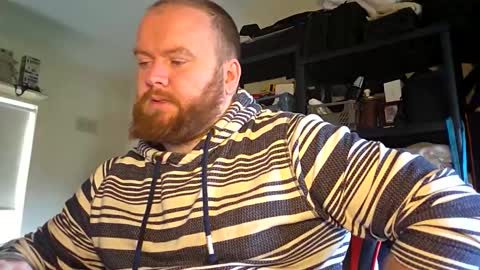 twitter theirishman205 online show from November 22, 2025, 1:21 pm