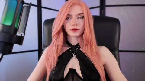 Miss Iris Fansly Miss Iris new inst.  online show from February 28, 2025, 12:20 pm