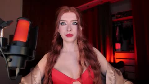 Miss Iris Fansly Miss Iris new inst.  online show from October 4, 2025, 7:23 pm