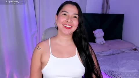 Iris Moira  online show from April 18, 2026, 2:37 am