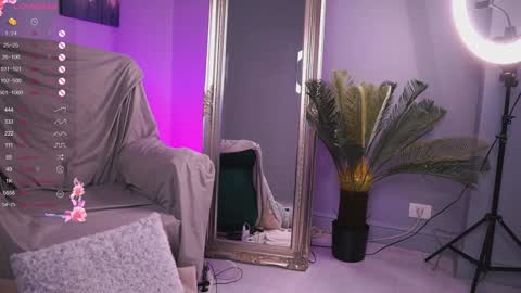 Maria online show from December 15, 2024, 2:41 am