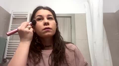 Maria online show from February 16, 2025, 3:37 am