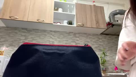 Maria online show from February 20, 2025, 4:07 am